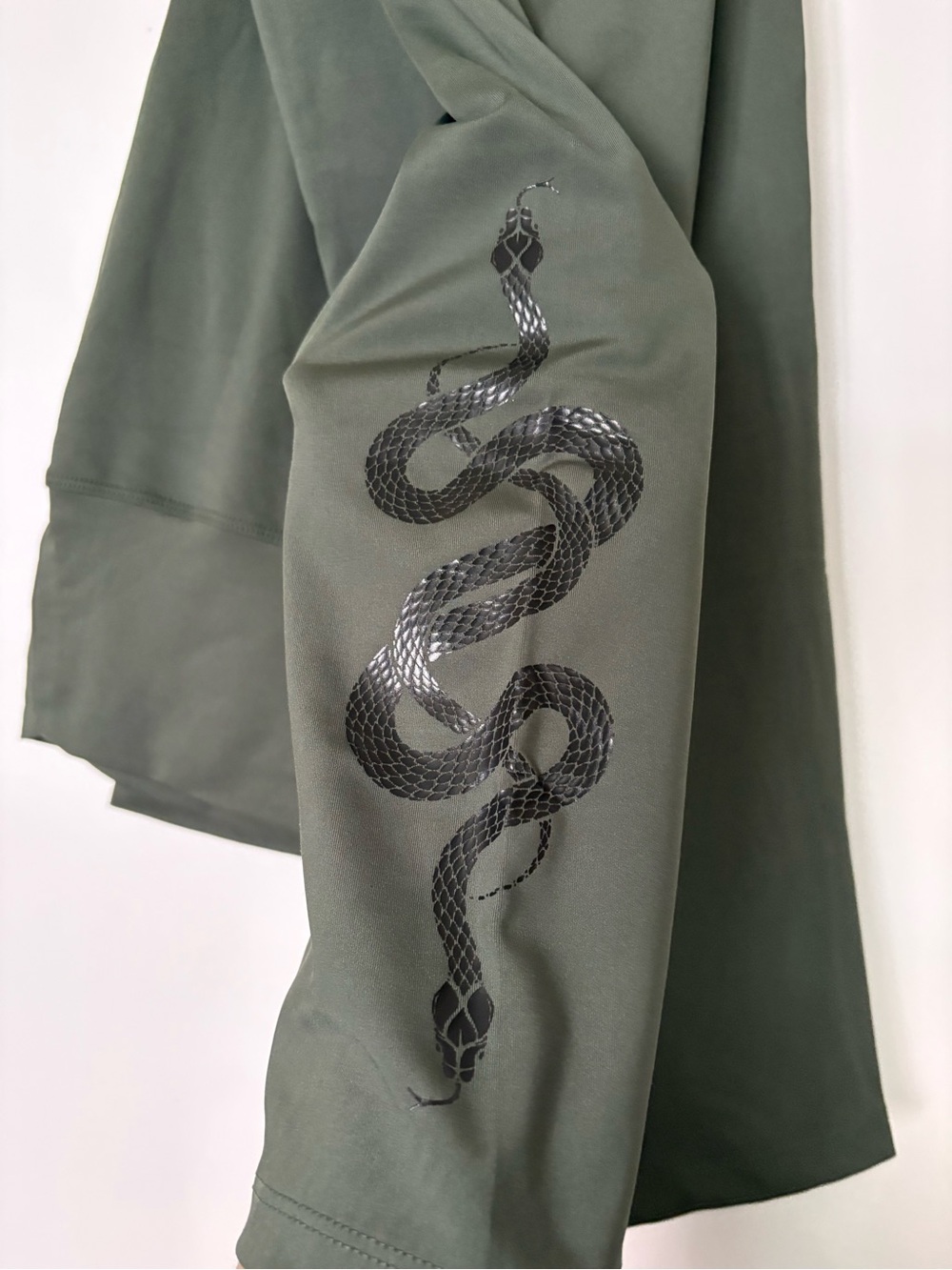 Disturbia Olive Green Snake Print Active Set - Picture 6 of 6
